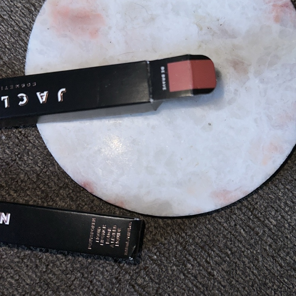 Jaclyn Cosmetics Liquid Lipstick in shade Be Brave - Picture 6 of 6